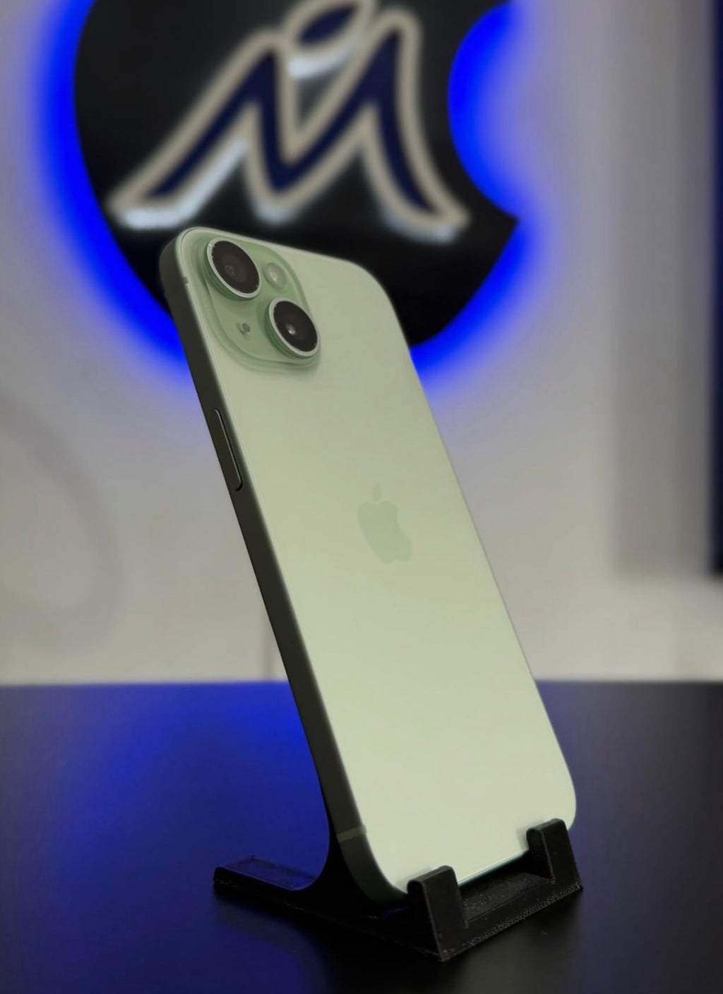 iPhone 15 tester