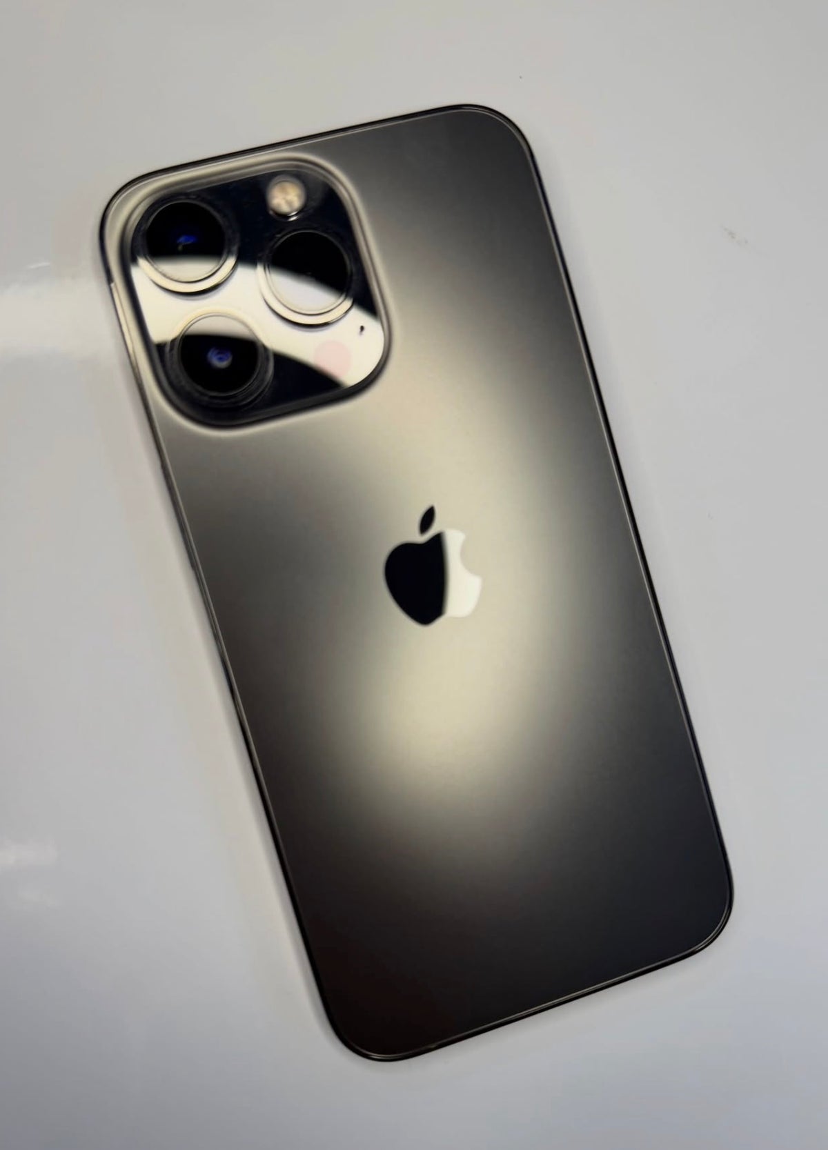 Iphone 13 pro tester
