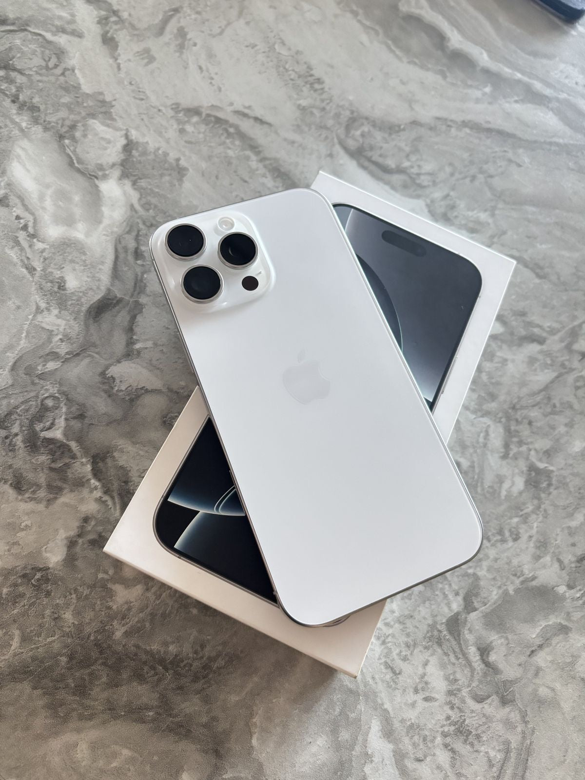 Iphone 16 Pro Max tester
