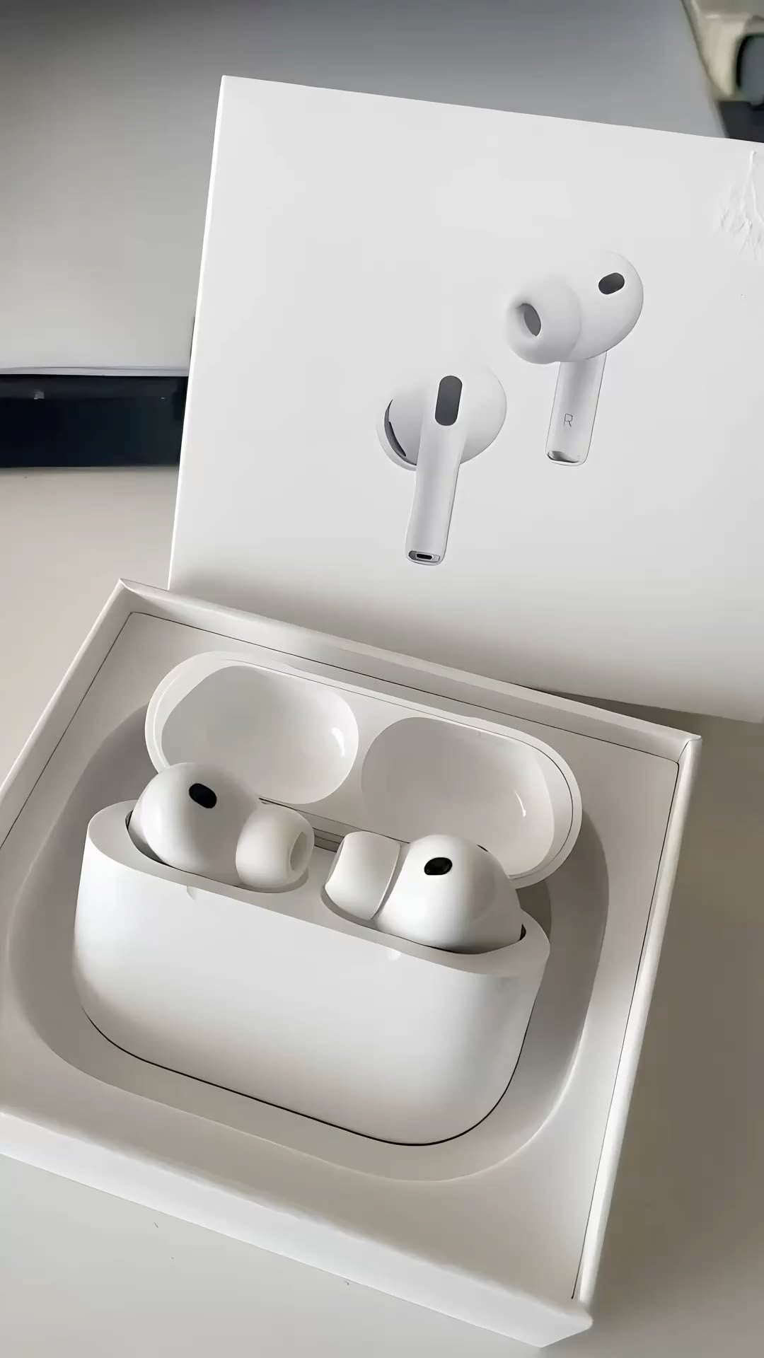 AirPods Pro 3