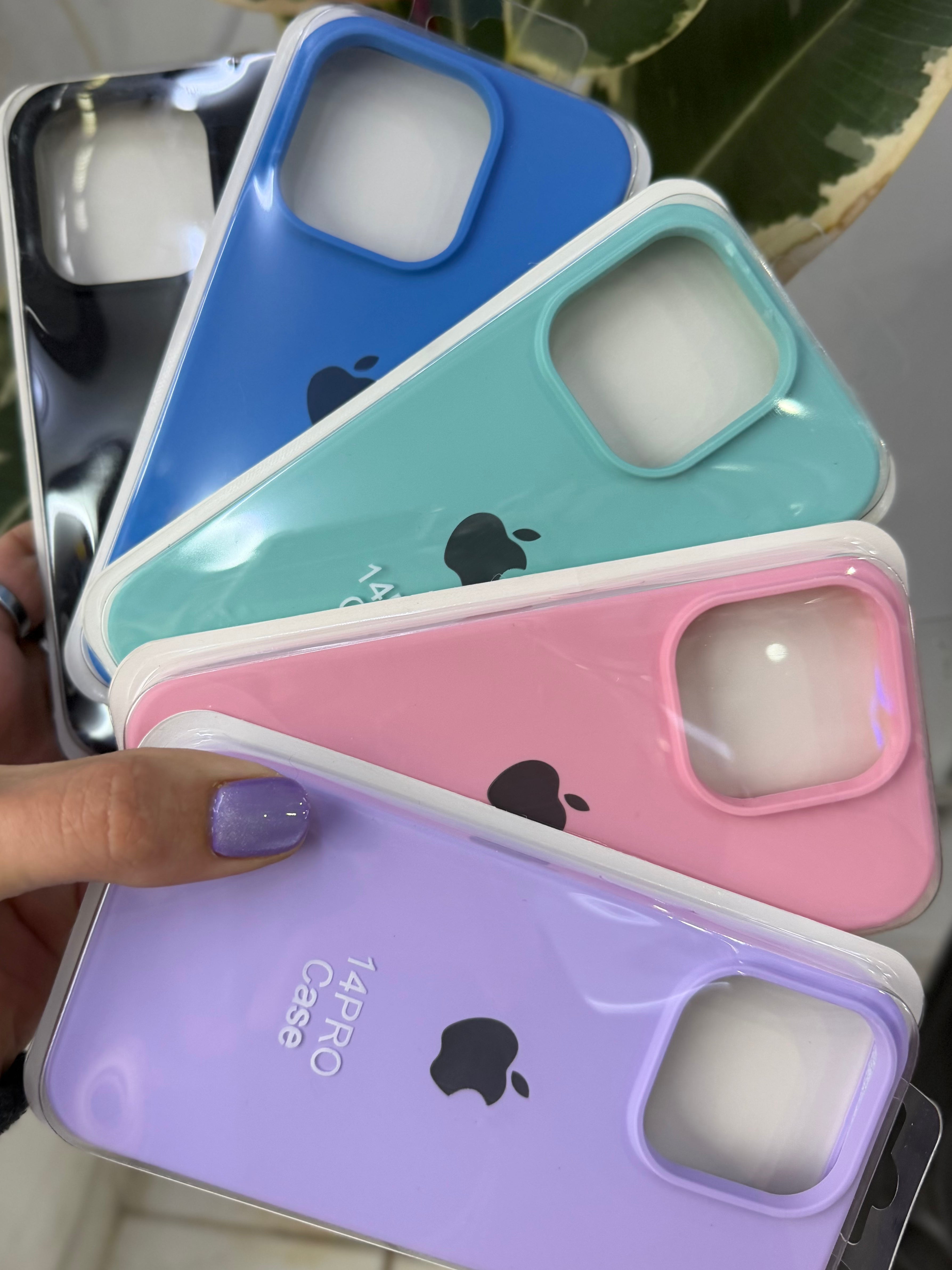 Silicone case 14 Pro