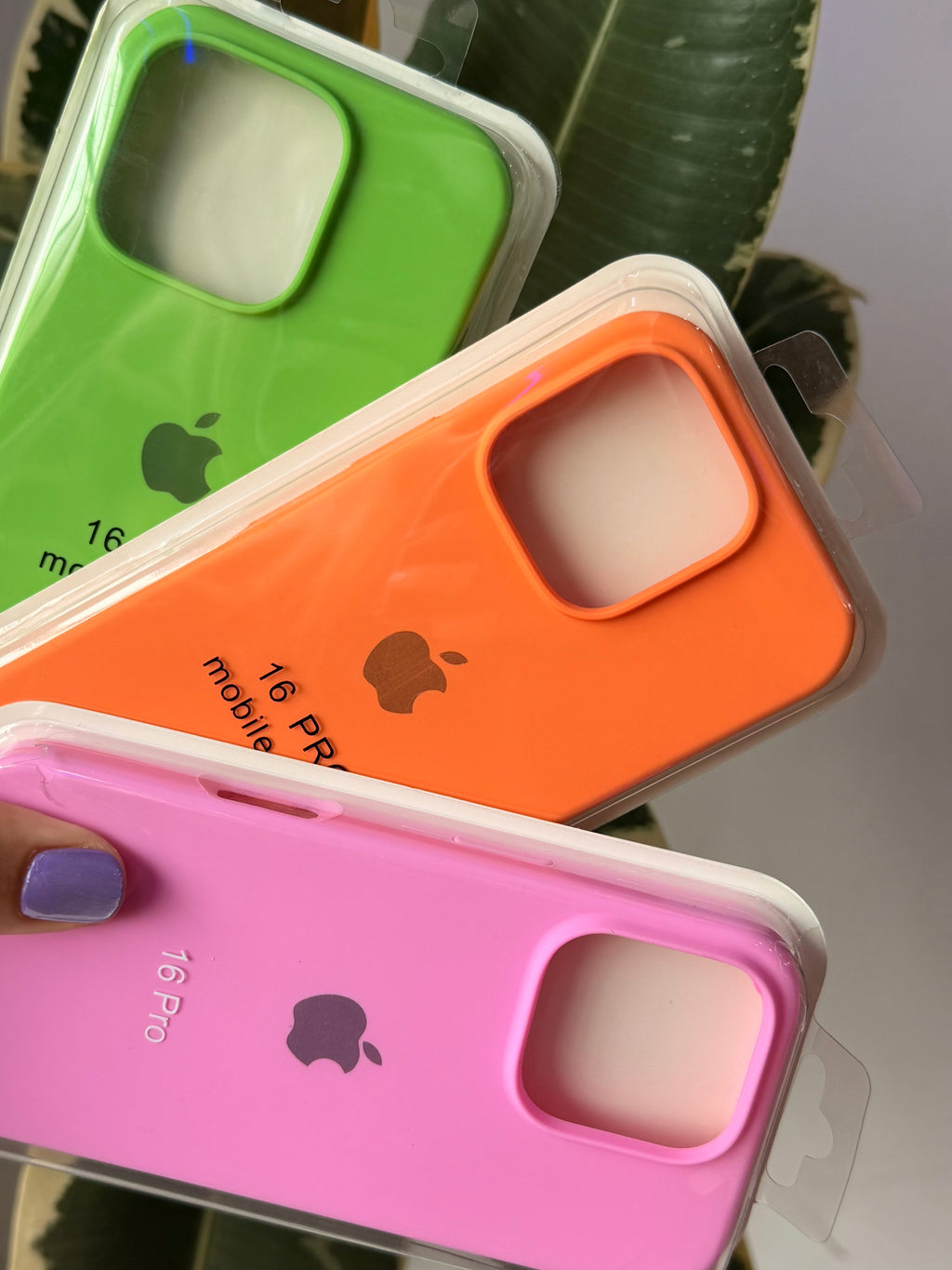 Silicone case 16 Pro