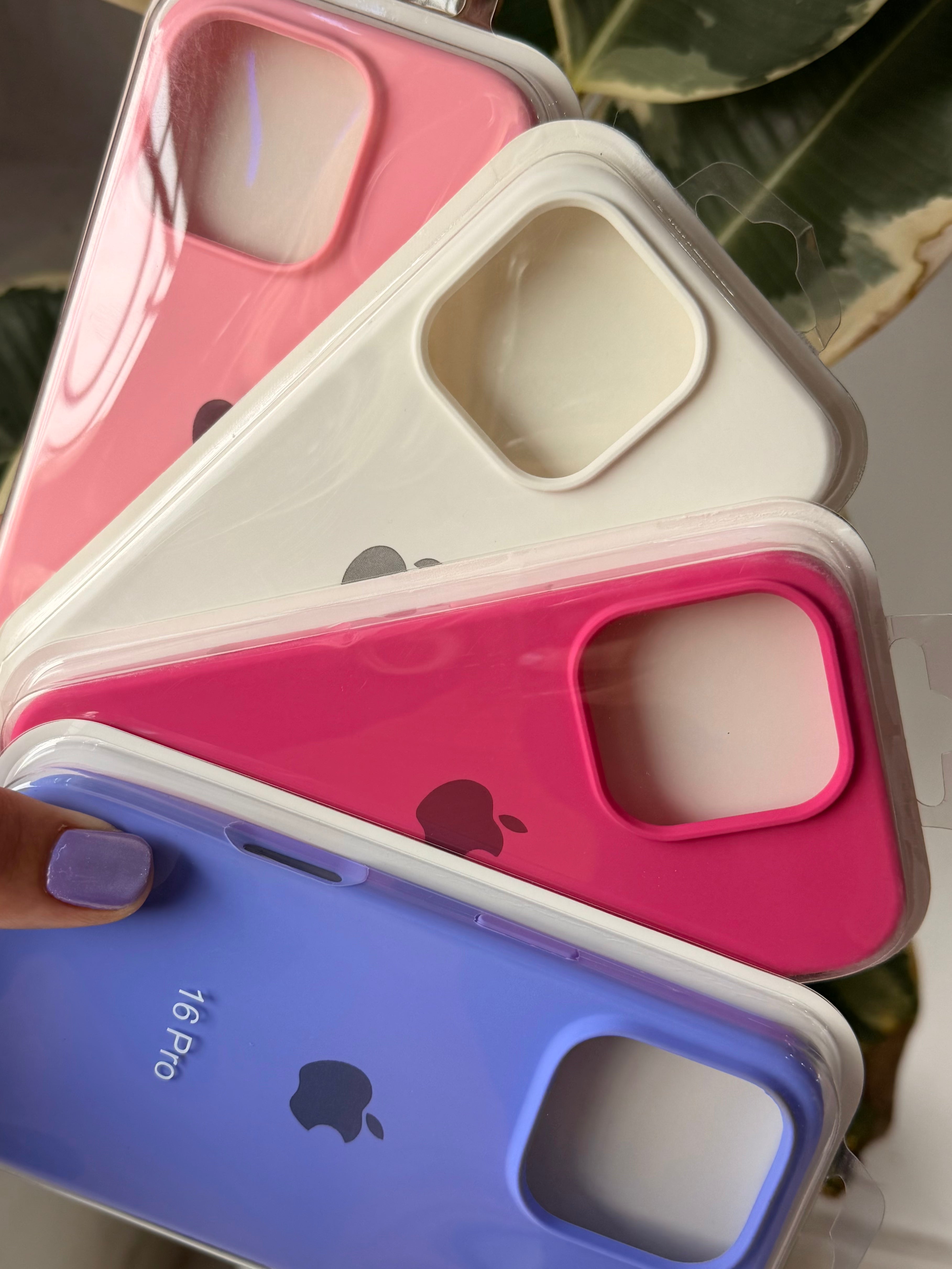 Silicone case 16 Pro