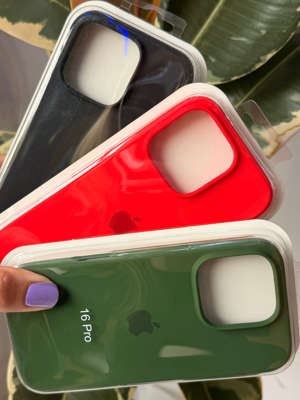 Silicone case 16 Pro