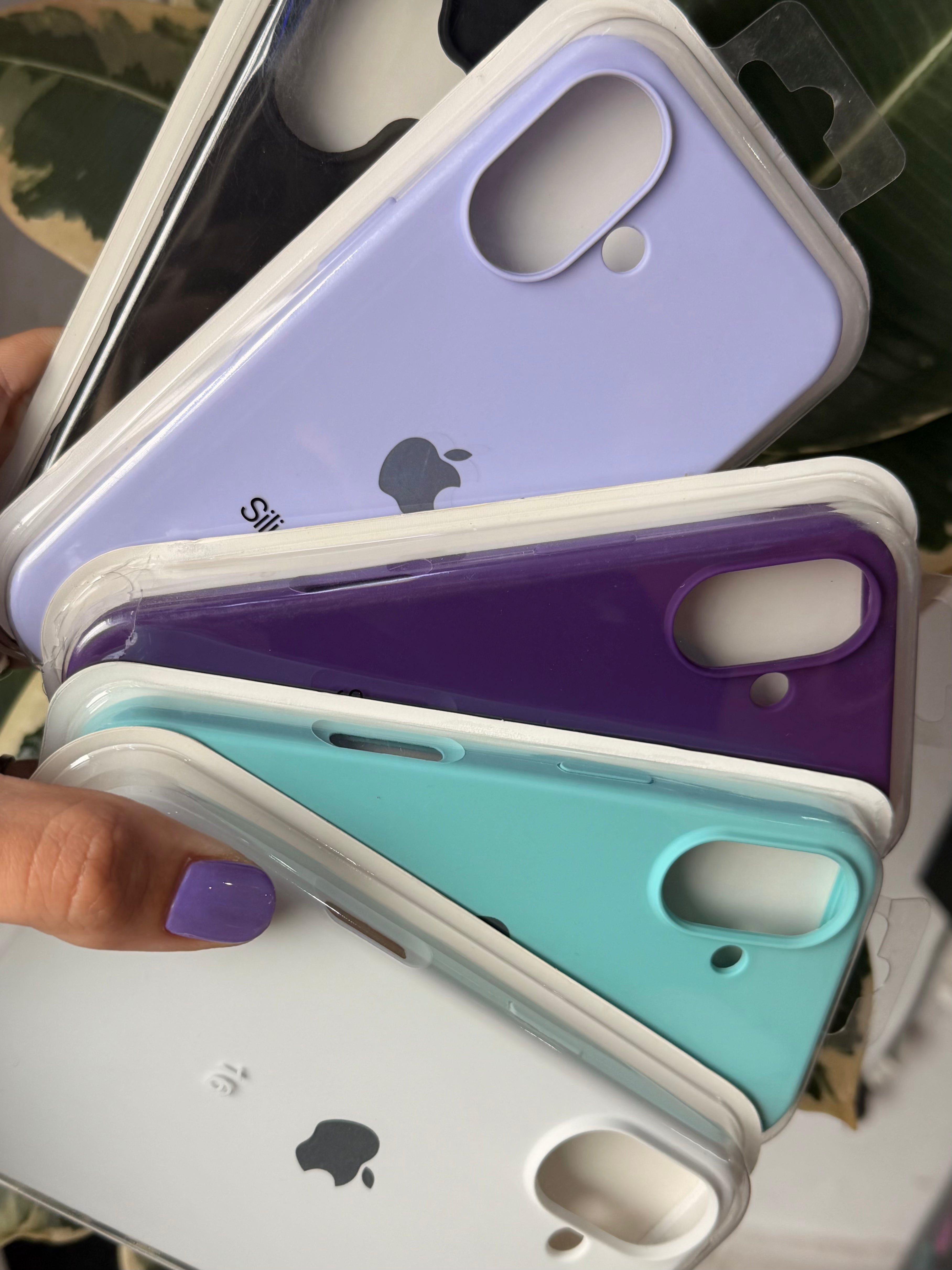 Silicone case 16