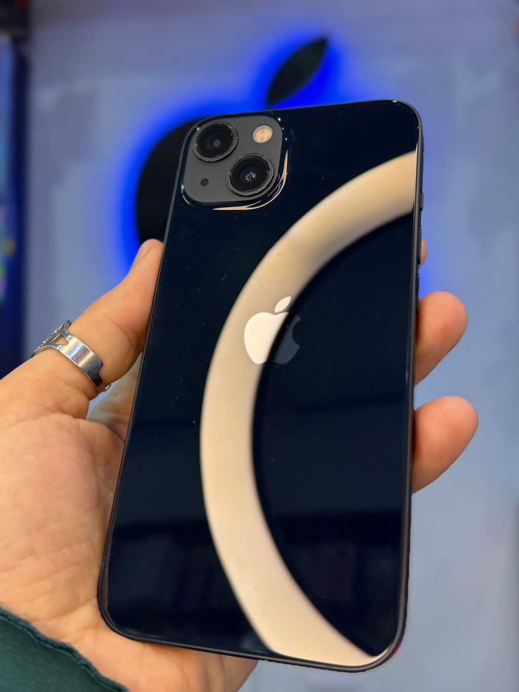 iPhone 13 tester